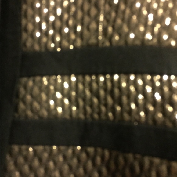 Too big for me now never was able to wear it - Picture 5 of 6